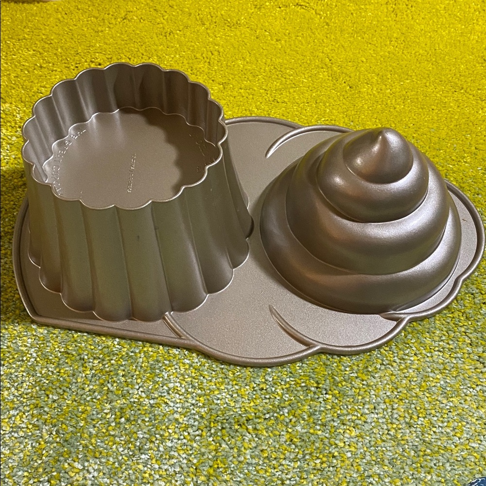 Nordic Ware The Great Cupcake Pan 10 Cups